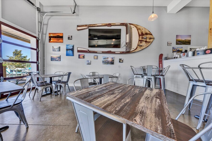 More Photos Of 3619 Airport Rd, Moneta Marina For Sale