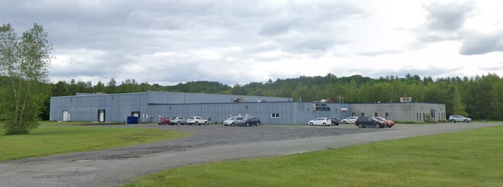 Primary Photo Of 10 St Bachelder, Stanstead Manufacturing For Sale