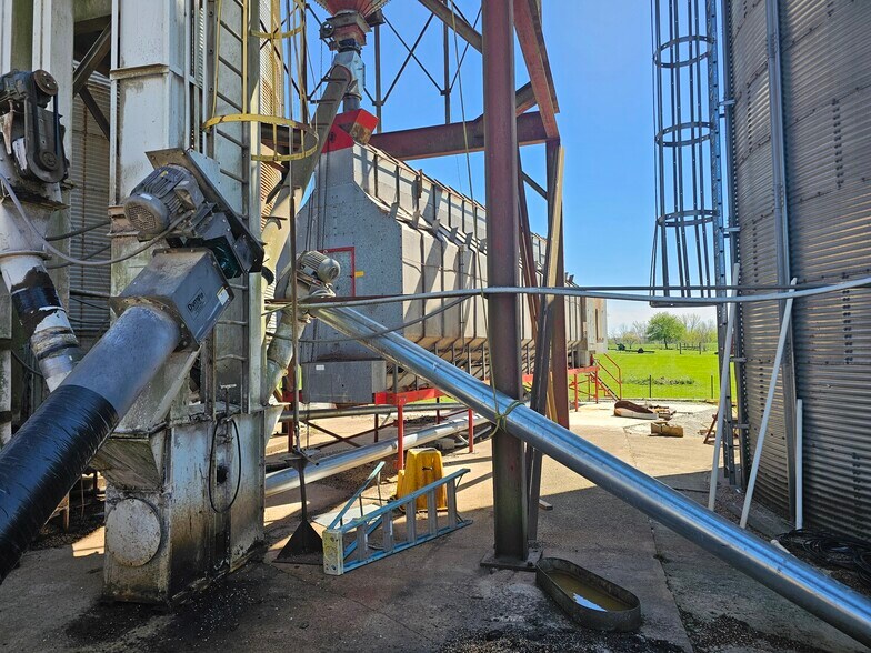 More Photos Of 3540 OH-28 Rt, South Salem Industrial For Sale