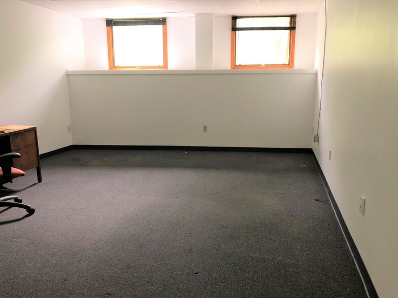 More Photos Of 231 Walton St, Syracuse Office Residential For Sale