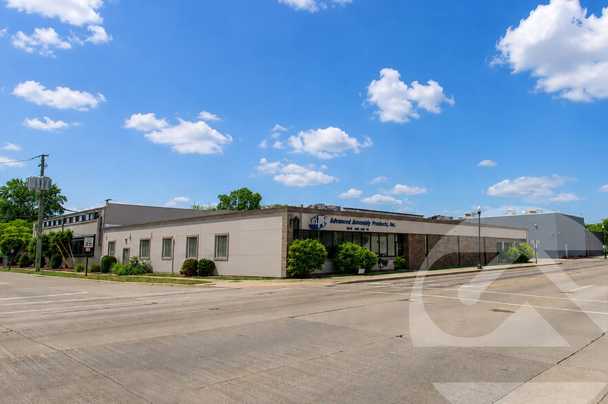 Primary Photo Of 1300 E 9 Mile Rd, Hazel Park Manufacturing For Sale
