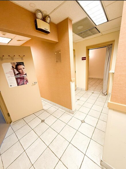 More Photos Of 13 Mechanic St, Cape May Court House Medical For Lease