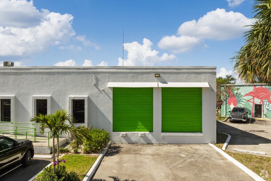 More Photos Of 5740 Columbia Cir, West Palm Beach Unknown For Lease