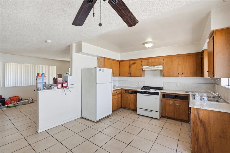 More Photos Of 7163-7169 Central Ave, Lemon Grove Apartments For Sale