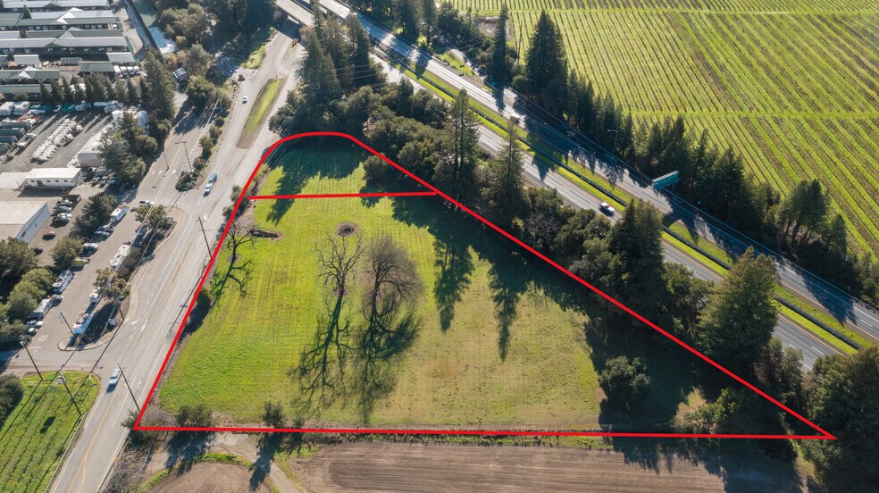 More Photos Of 13255 Healdsburg Ave, Healdsburg Land For Sale