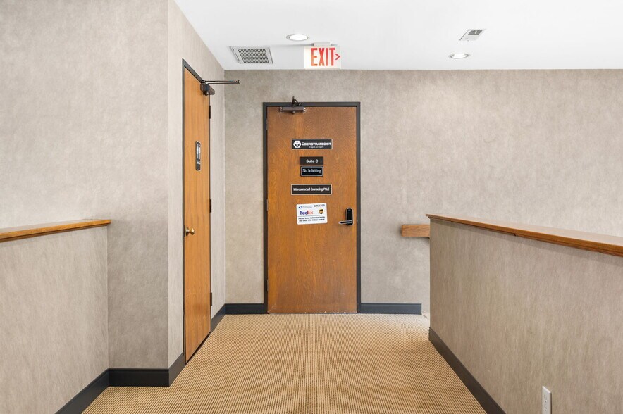 More Photos Of 107 Fountain Brook Cir, Cary Office For Sale