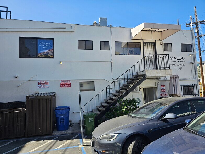 More Photos Of 910 S Barrington Ave, Los Angeles Storefront Retail Office For Lease