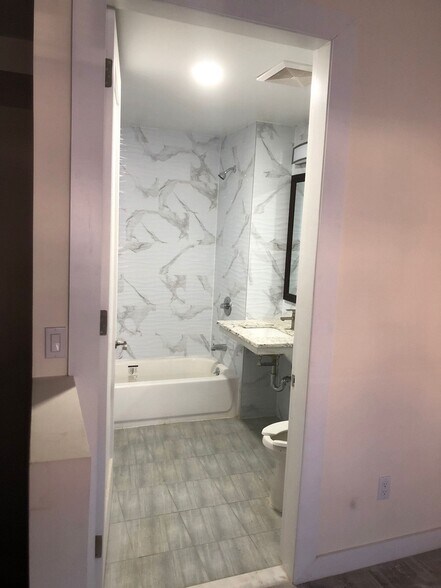 More Photos Of 170-14 89th Ave, Jamaica Apartments For Sale