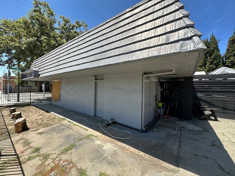 More Photos Of 802 N 13th St, San Jose Fast Food For Lease