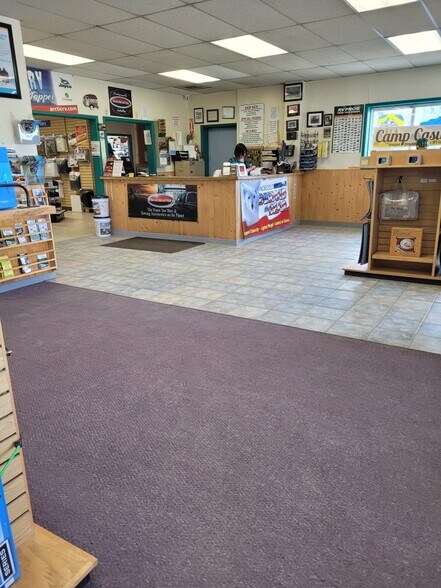 More Photos Of 3013 Pegar Road, Fairbanks Auto Repair For Sale