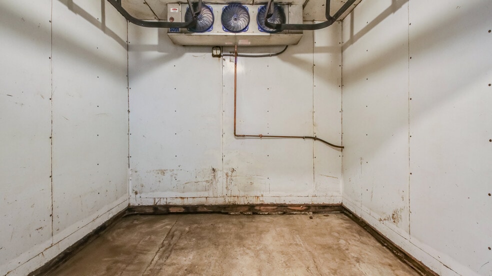 More Photos Of 2310 S Main St, Bloomer General Retail For Sale