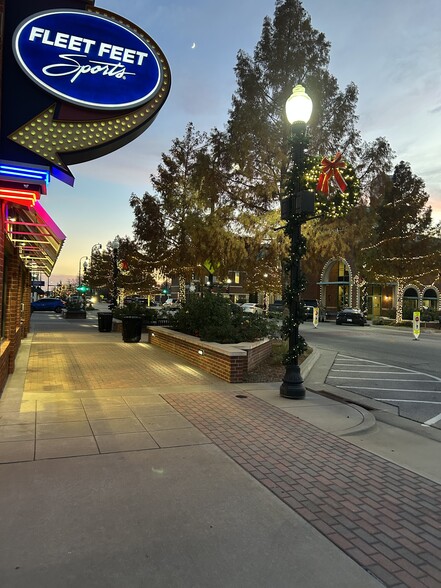 More Photos Of , Broken Arrow General Retail For Sale