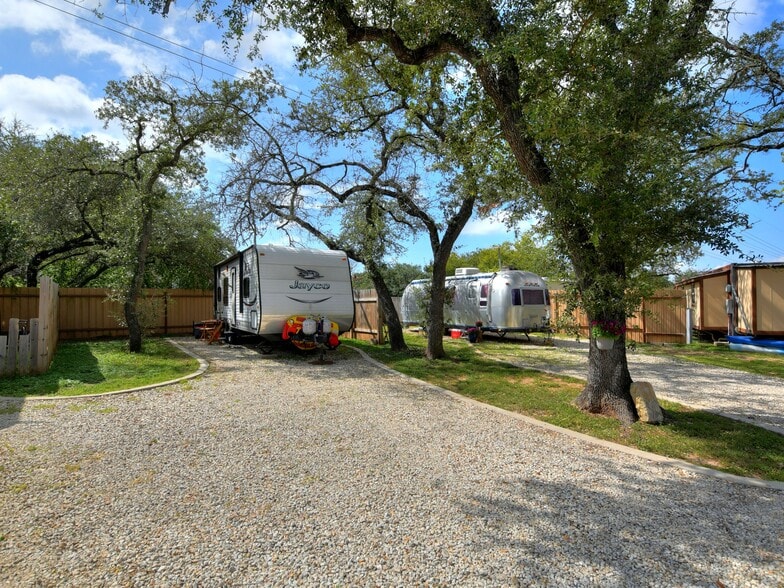 Primary Photo Of 1703 Lancer Ln, Austin Trailer Camper Park For Sale
