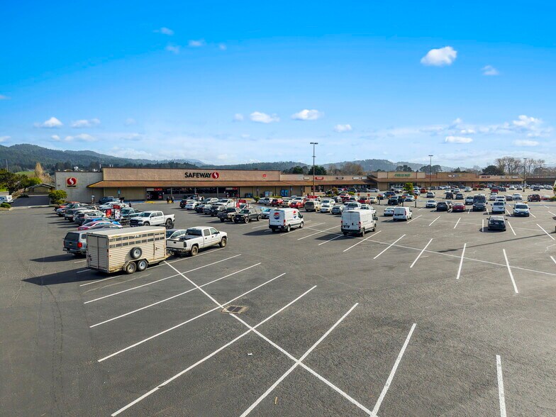 More Photos Of 701-761 S Fortuna Blvd, Fortuna Unknown For Lease