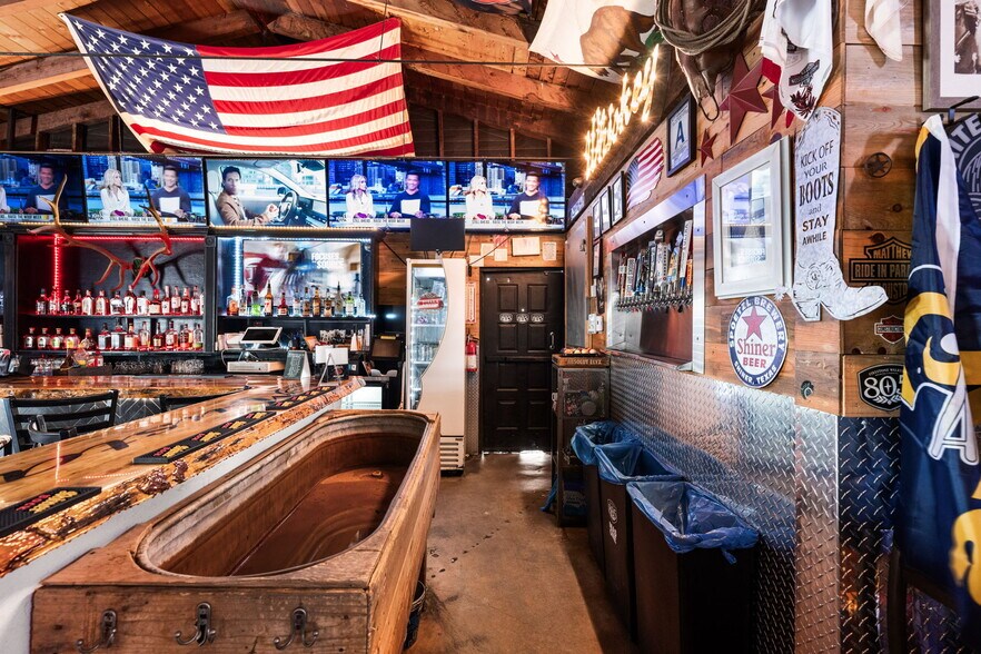 More Photos Of 10028 Foothill Blvd, Rancho Cucamonga Restaurant For Sale