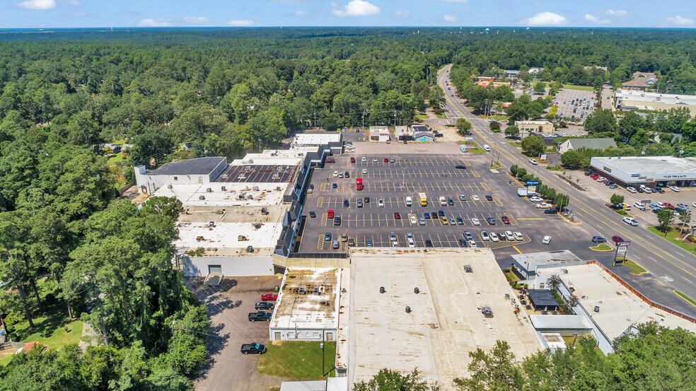 More Photos Of 1555 Whiskey Rd, Aiken Unknown For Lease