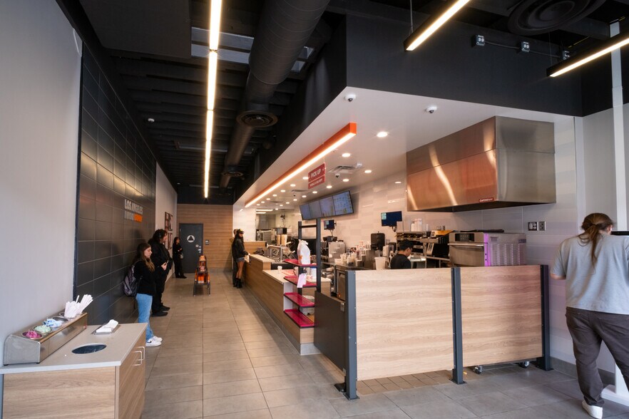 More Photos Of 850-864 N Vermont Ave, Los Angeles Unknown For Sale