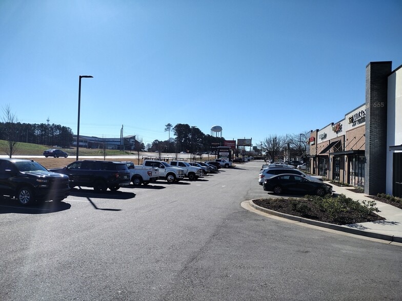 More Photos Of 665 Highway 29 N, Athens Restaurant For Sale