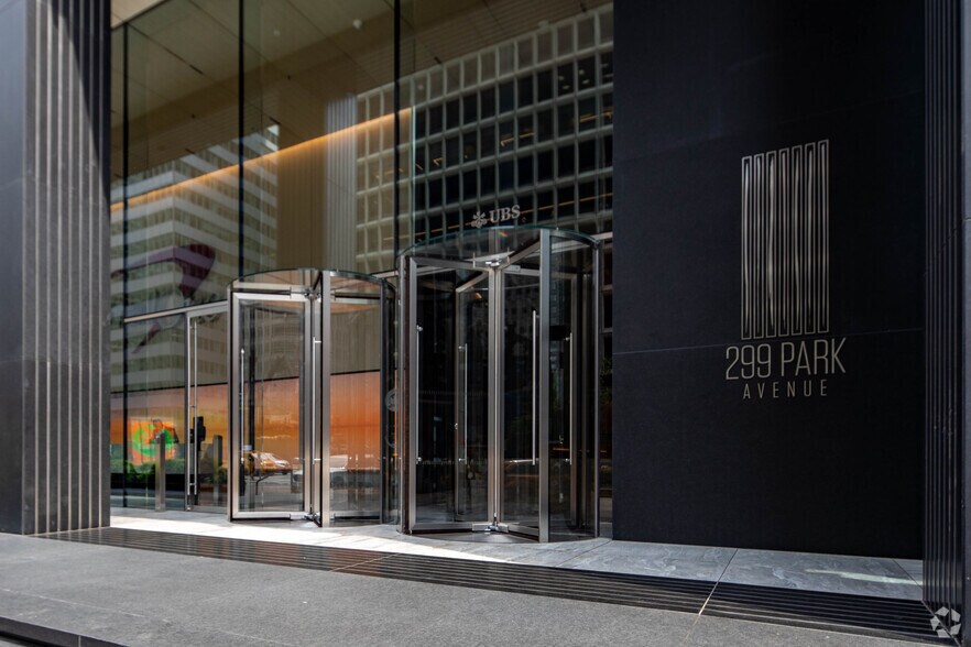 More Photos Of 299 Park Ave, New York Office For Lease