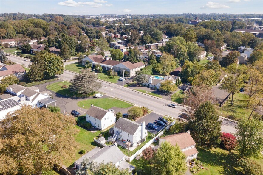 More Photos Of 419 N York Rd, Hatboro Office Residential For Sale