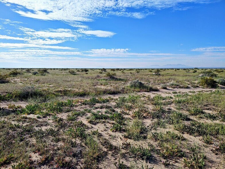 More Photos Of xxx Old US 80, Tacna Land For Sale