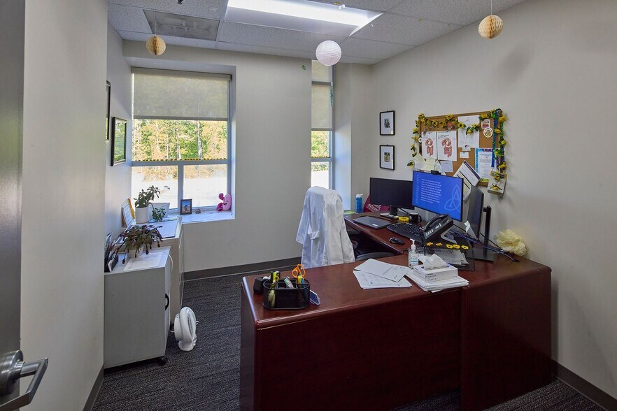 More Photos Of 700 Geipe Rd, Catonsville Medical For Lease