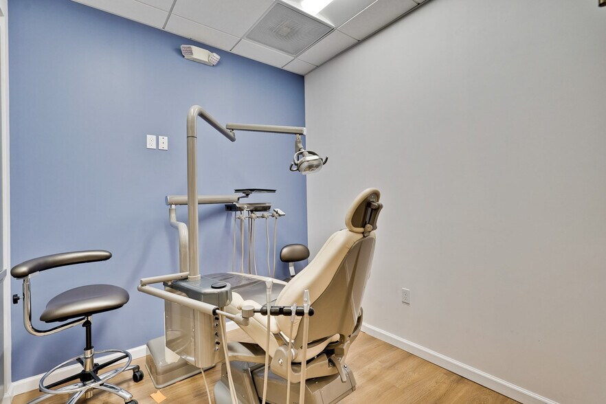 More Photos Of 1569 Lexann Ave, San Jose Medical For Sale