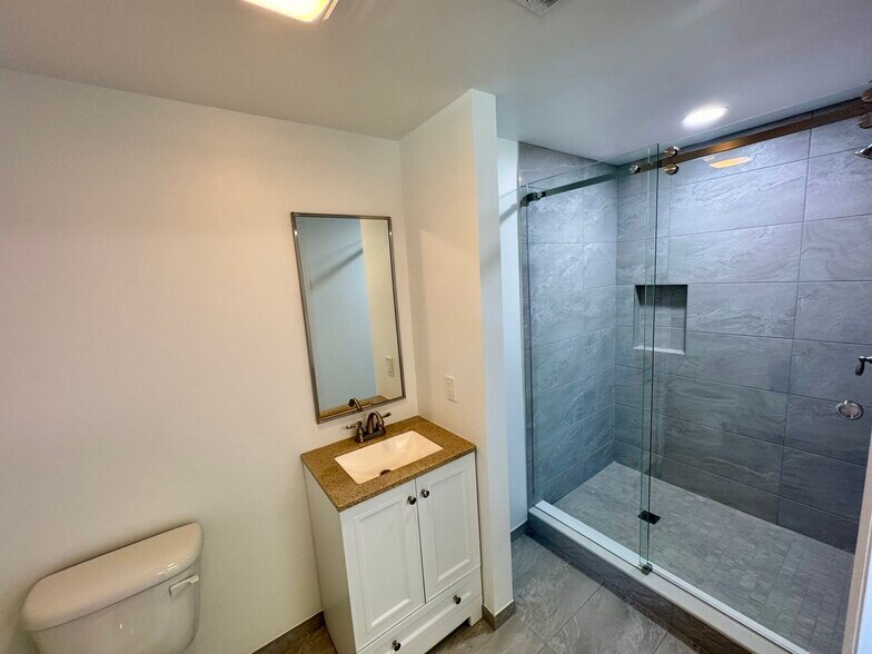 More Photos Of , Ormond Beach Office For Sale