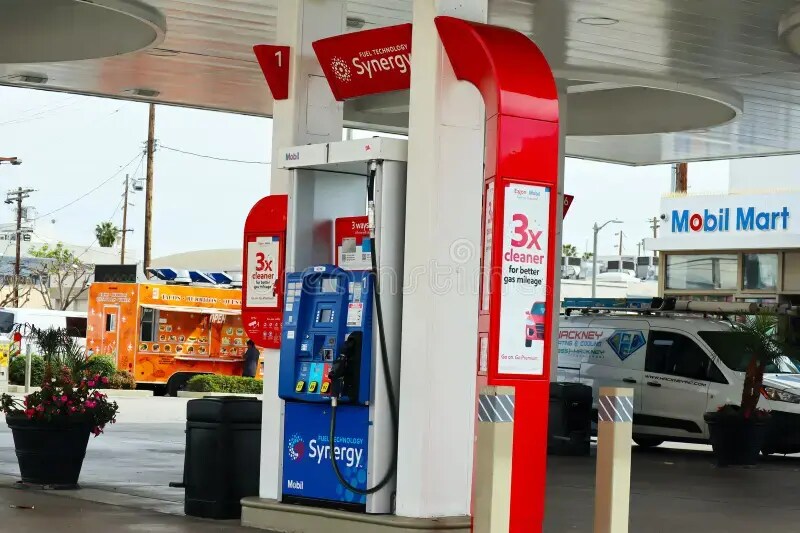 More Photos Of 1900 W Main St, Bartow Service Station For Sale