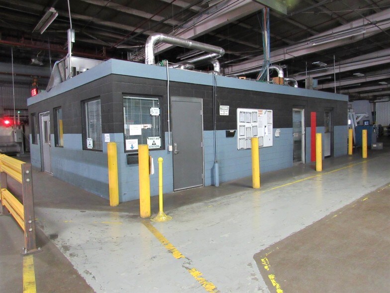 More Photos Of 1500 E Murden St, Kokomo Warehouse For Lease