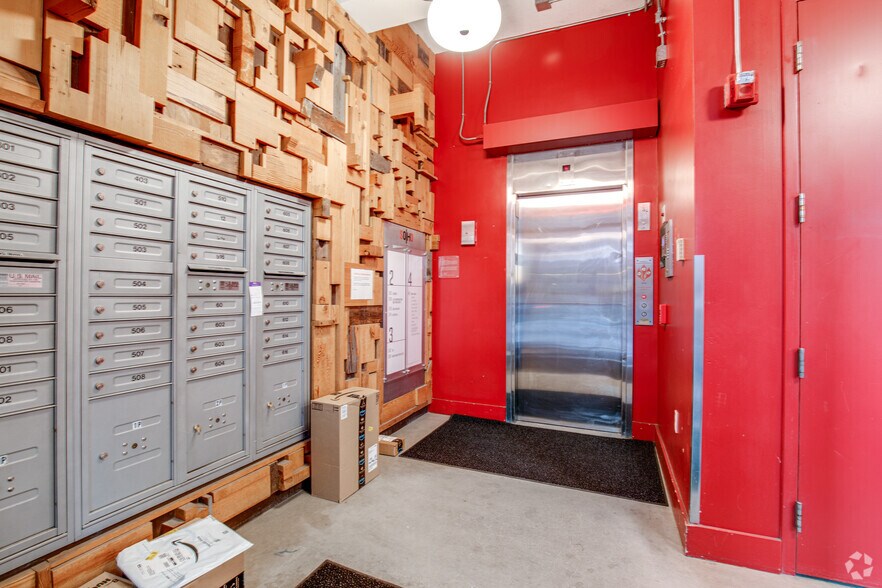 More Photos Of 718 Washington Ave N, Minneapolis Loft Creative Space For Lease