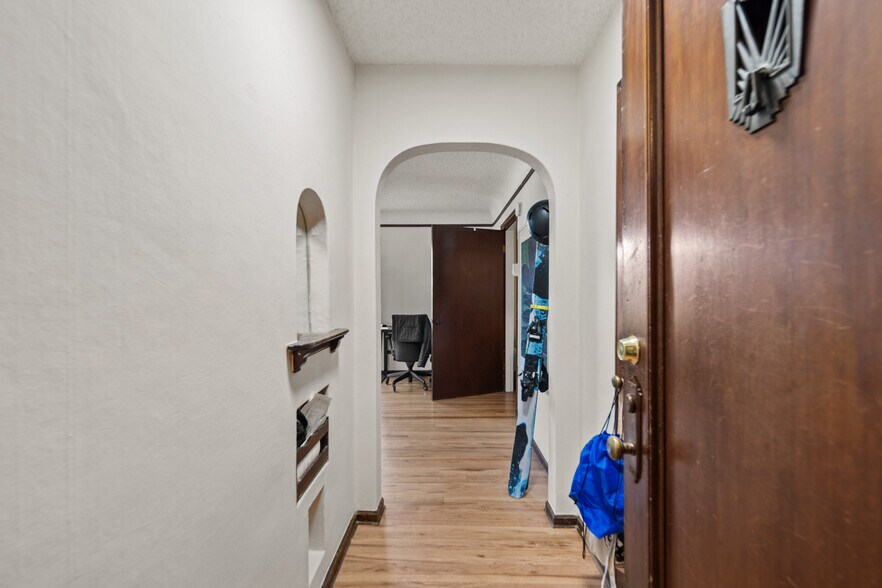 More Photos Of , Seattle Multifamily For Sale