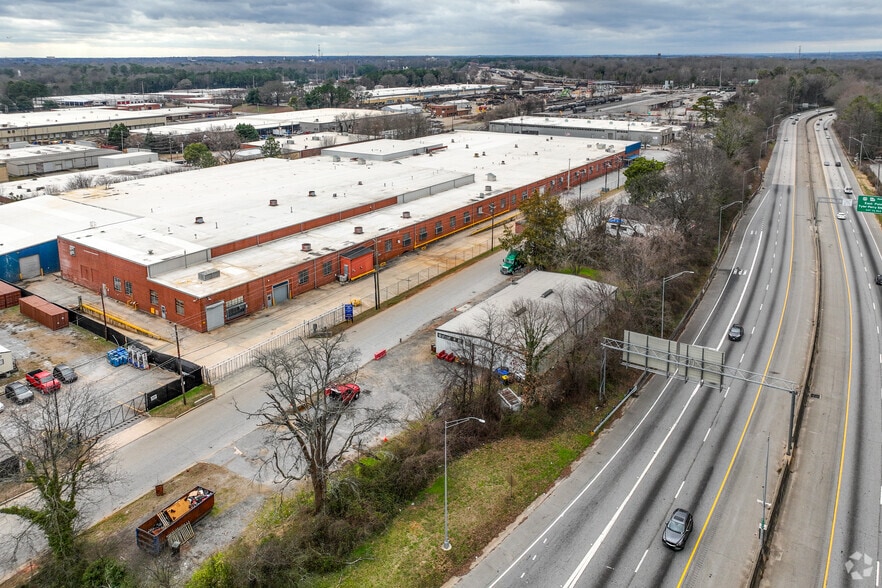More Photos Of 3200 Lakewood Ave, East Point Manufacturing For Lease