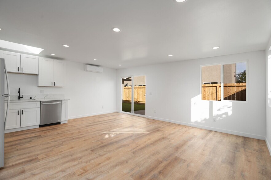 More Photos Of 4161 Clairemont Mesa Blvd, San Diego Apartments For Sale