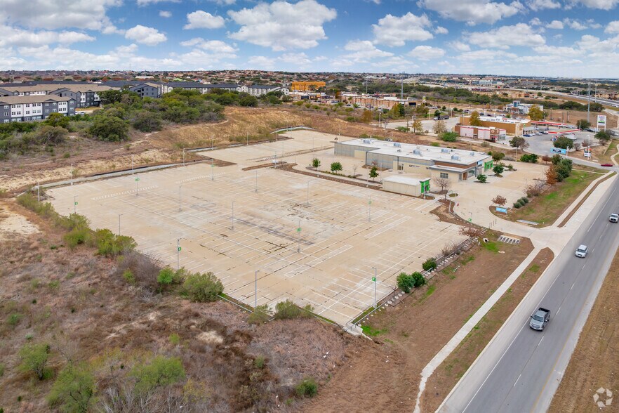 More Photos Of 8762 State Highway 151, San Antonio Auto Dealership For Sale