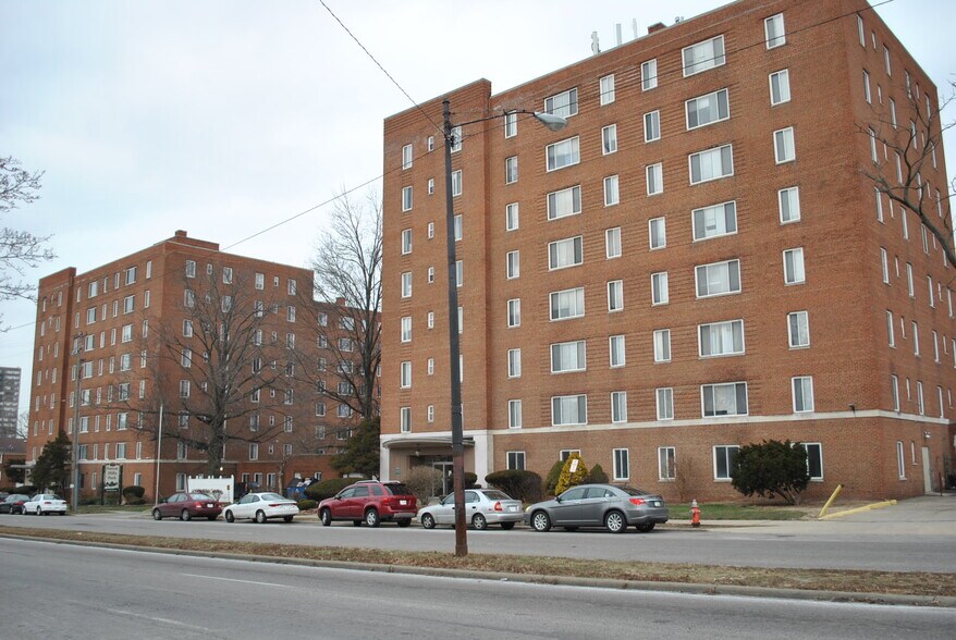 More Photos Of 13995-14015 Superior Rd, Cleveland Apartments For Sale