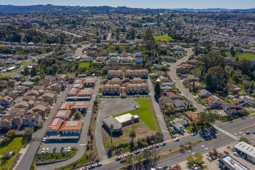 More Photos Of 725 San Pablo Ave, Pinole Freestanding For Lease