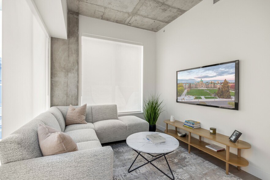 More Photos Of 825 Fort St, Victoria Apartments For Lease