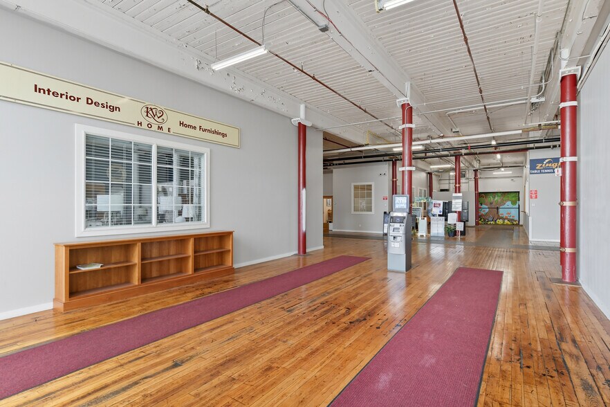 More Photos Of 122 Pleasant St, Easthampton Industrial For Lease