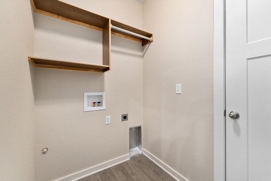 More Photos Of 3513 W 45th St S, Wichita Apartments For Sale