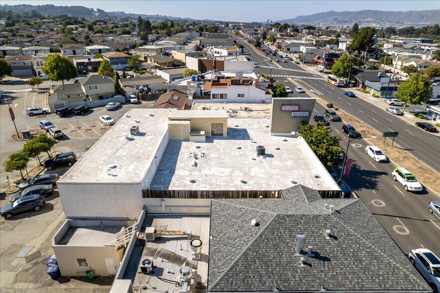 More Photos Of 1635-1641 El Camino Real, Millbrae Medical For Sale