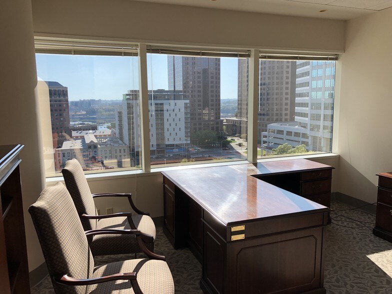 More Photos Of 1021 E Cary St, Richmond Office For Lease
