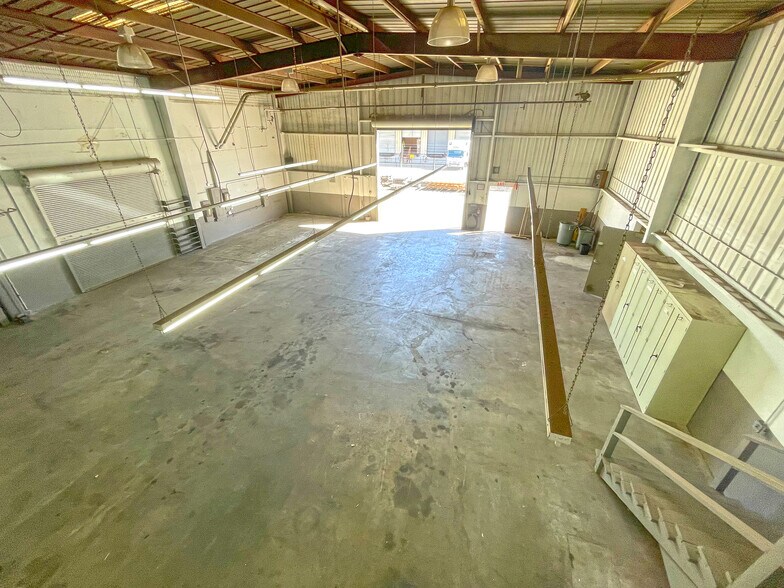 More Photos Of 459 Hester St, San Leandro Manufacturing For Sale
