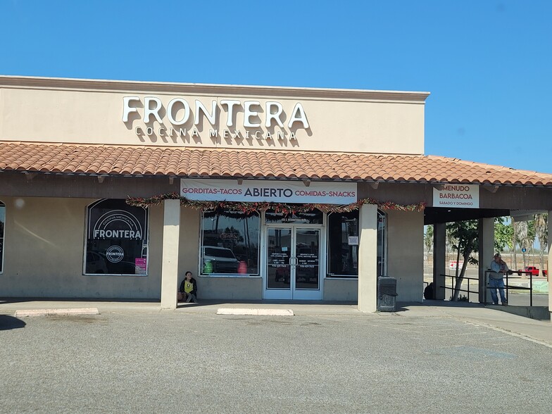 Primary Photo Of 400 S International Blvd, Hidalgo Freestanding For Lease
