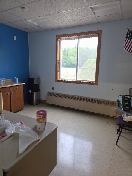More Photos Of 1006 Ayers JCT Rd, Charlotte Schools For Sale