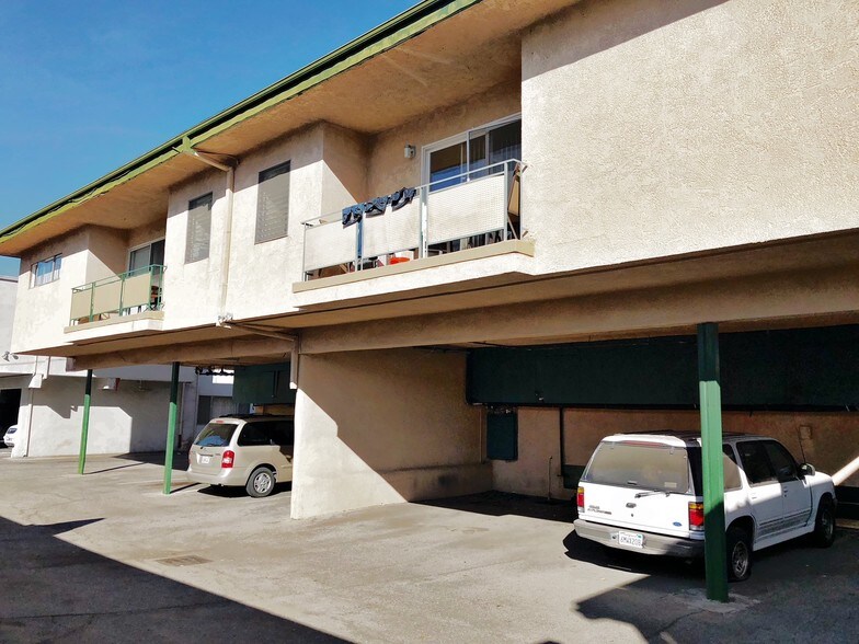 More Photos Of 11940 Burbank Blvd, Valley Village Apartments For Sale