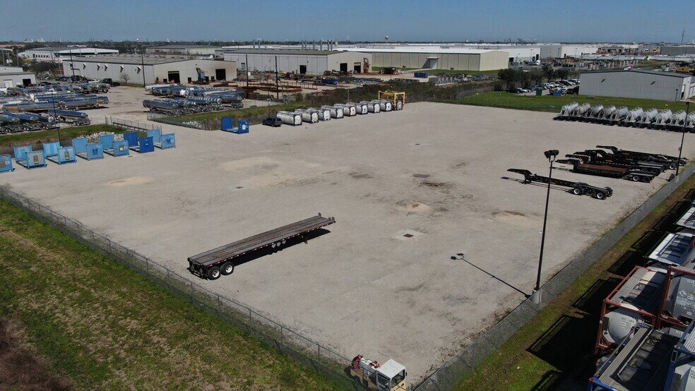 More Photos Of 4700 New West Rd, Pasadena Land For Lease