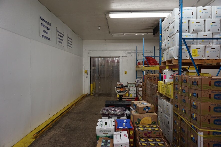 More Photos Of 1930 NW 23rd St, Miami Warehouse For Sale