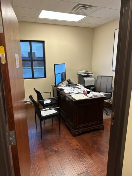 More Photos Of 12201 N Highway 41, Evansville Unknown For Lease