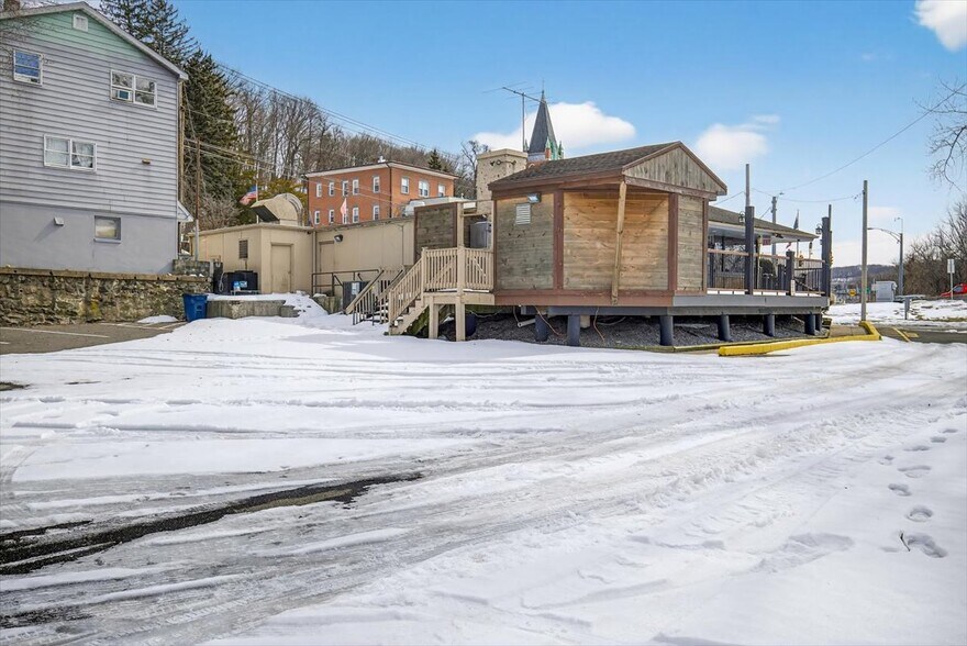 More Photos Of 5 Main St, Derby Restaurant For Sale